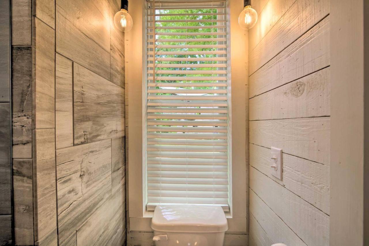 Modern Starkville Tiny Home Near Dining And Msu Exterior photo